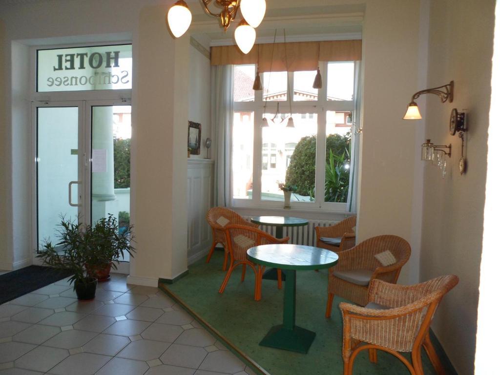 Hotel Schloonsee Garni Seebad Bansin Екстериор снимка