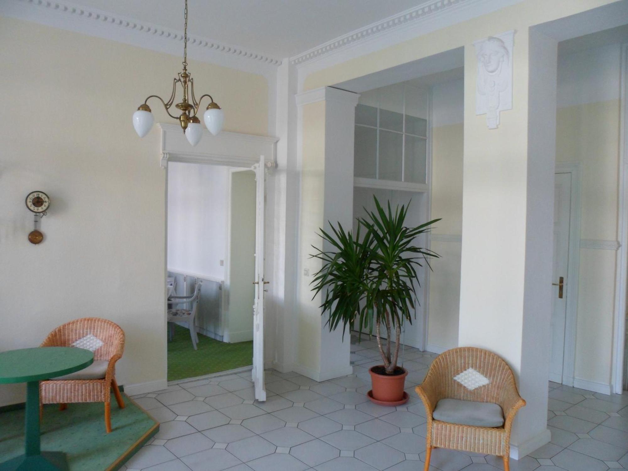Hotel Schloonsee Garni Seebad Bansin Екстериор снимка